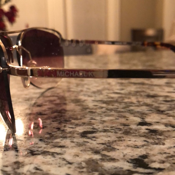 Michael Kors sunglasses - Picture 3 of 7
